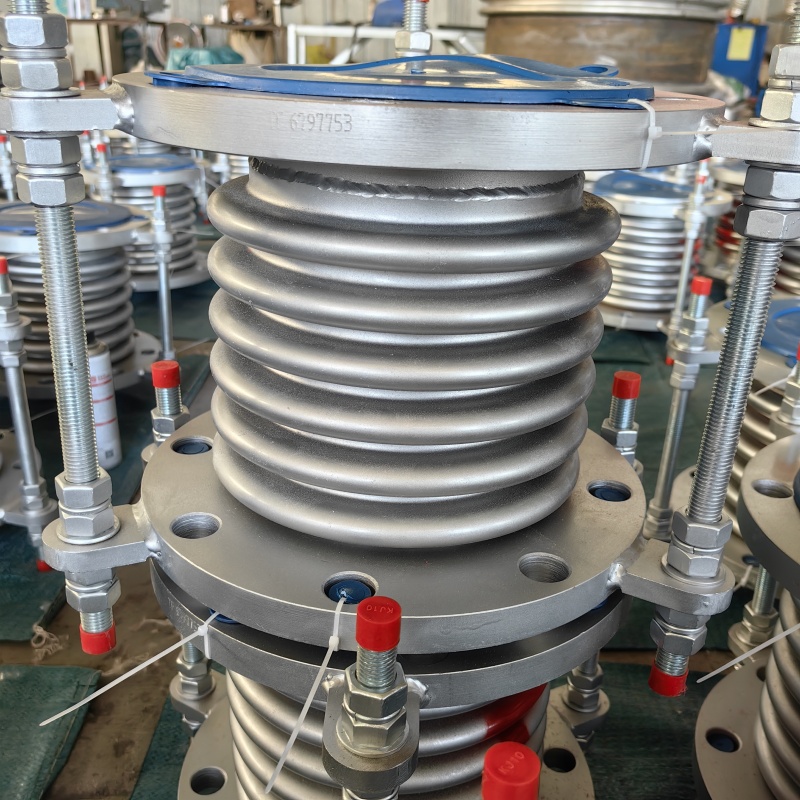 城市热力管网改造优选方案：衡水达新不锈钢金属补偿器工程案例解析